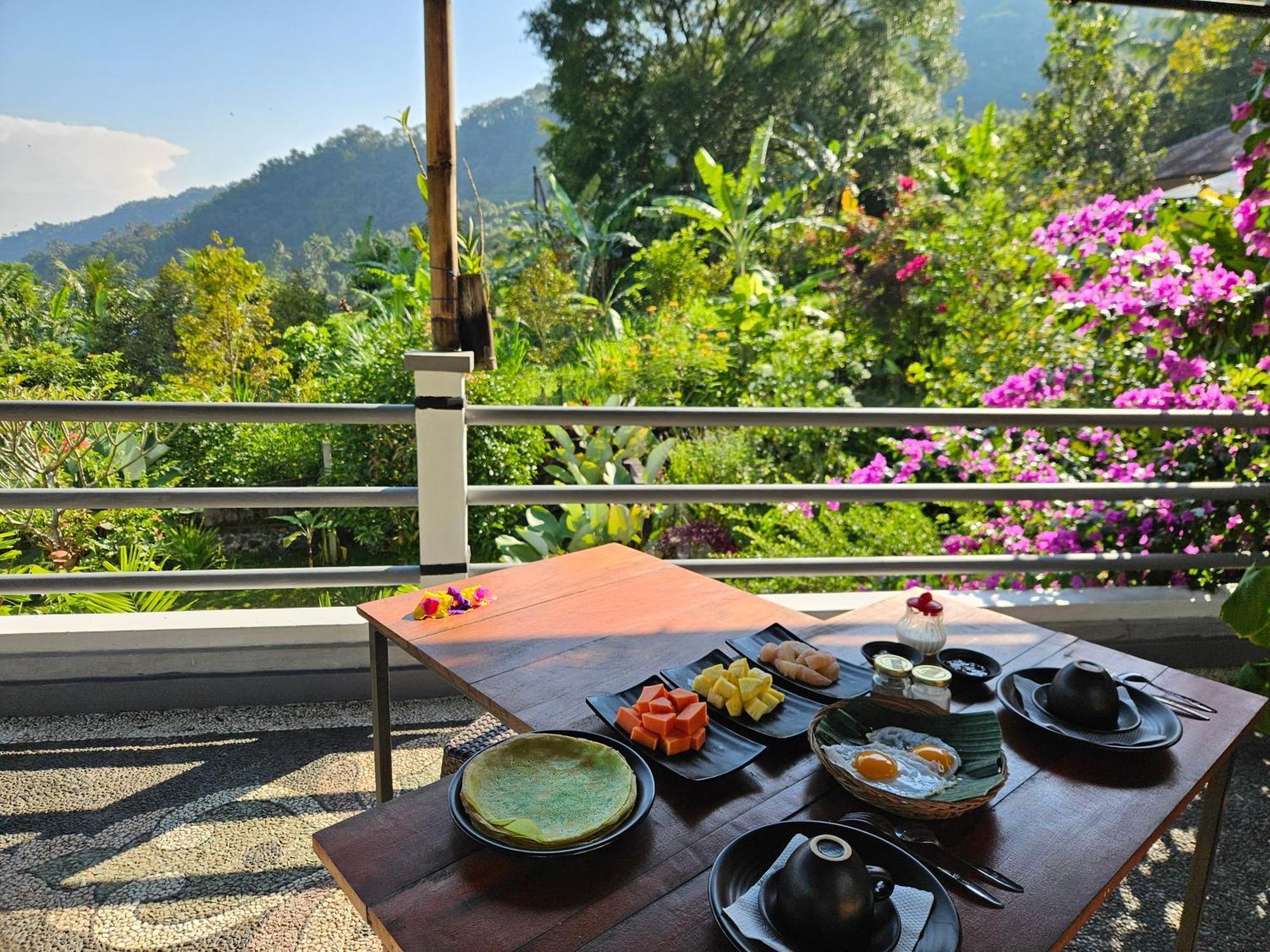 Villa Markisa Pakisan Sawan Ngoại thất bức ảnh
